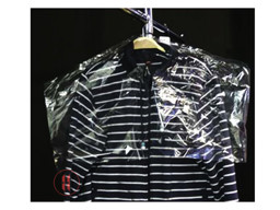 Zeige Details für Kleiderschutzhülle Bild von Kleiderschutzhülle